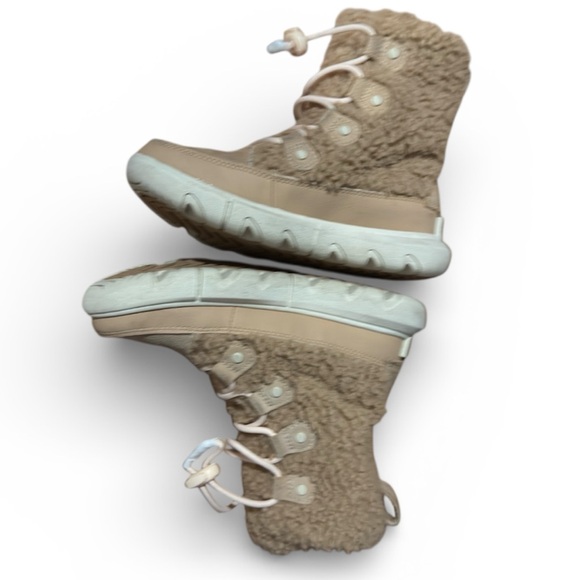 Sorel Youth Explorer Joan Cozy Tan adjustable boots size 2 - Picture 3 of 7